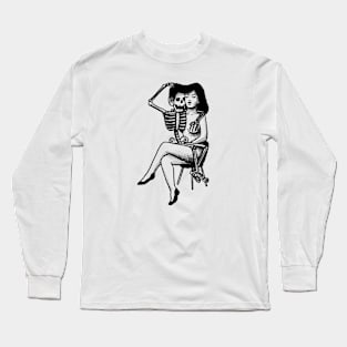 Skeleton having fun Long Sleeve T-Shirt